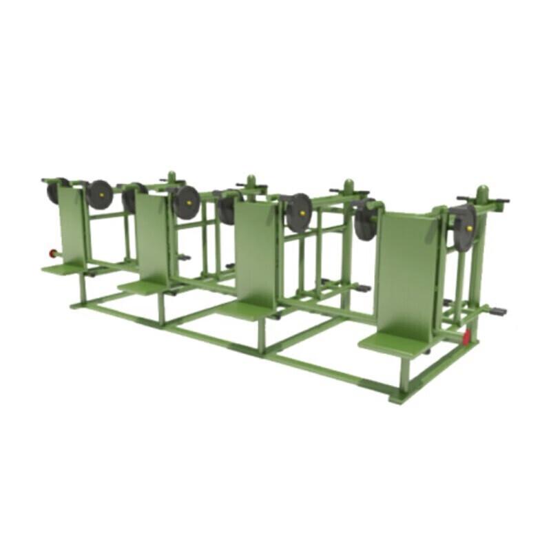 Outdoor Deltoid Strength Trainer