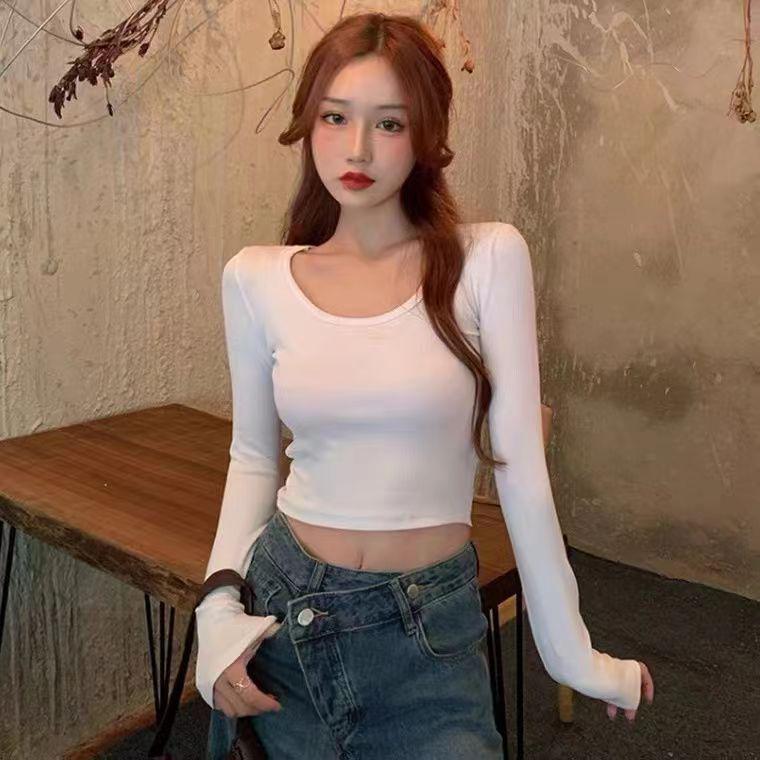 Women's Sexy Black Deep U-Neck Long-Sleeve Cropped T-Shirt
