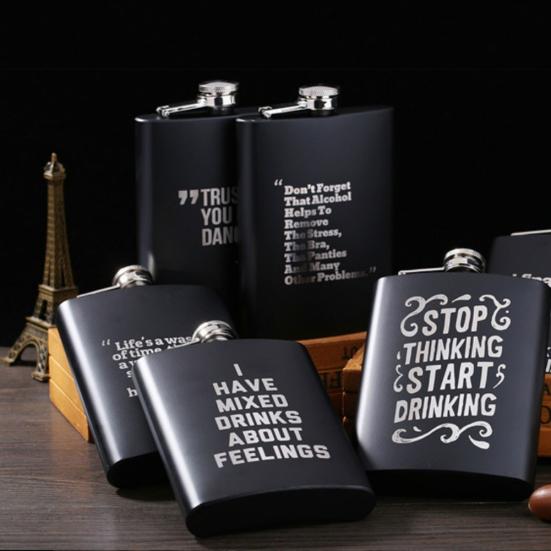 8oz Männer Edelstahl Lustiger Briefdruck Whisky Flachmann Alkoholbehälter