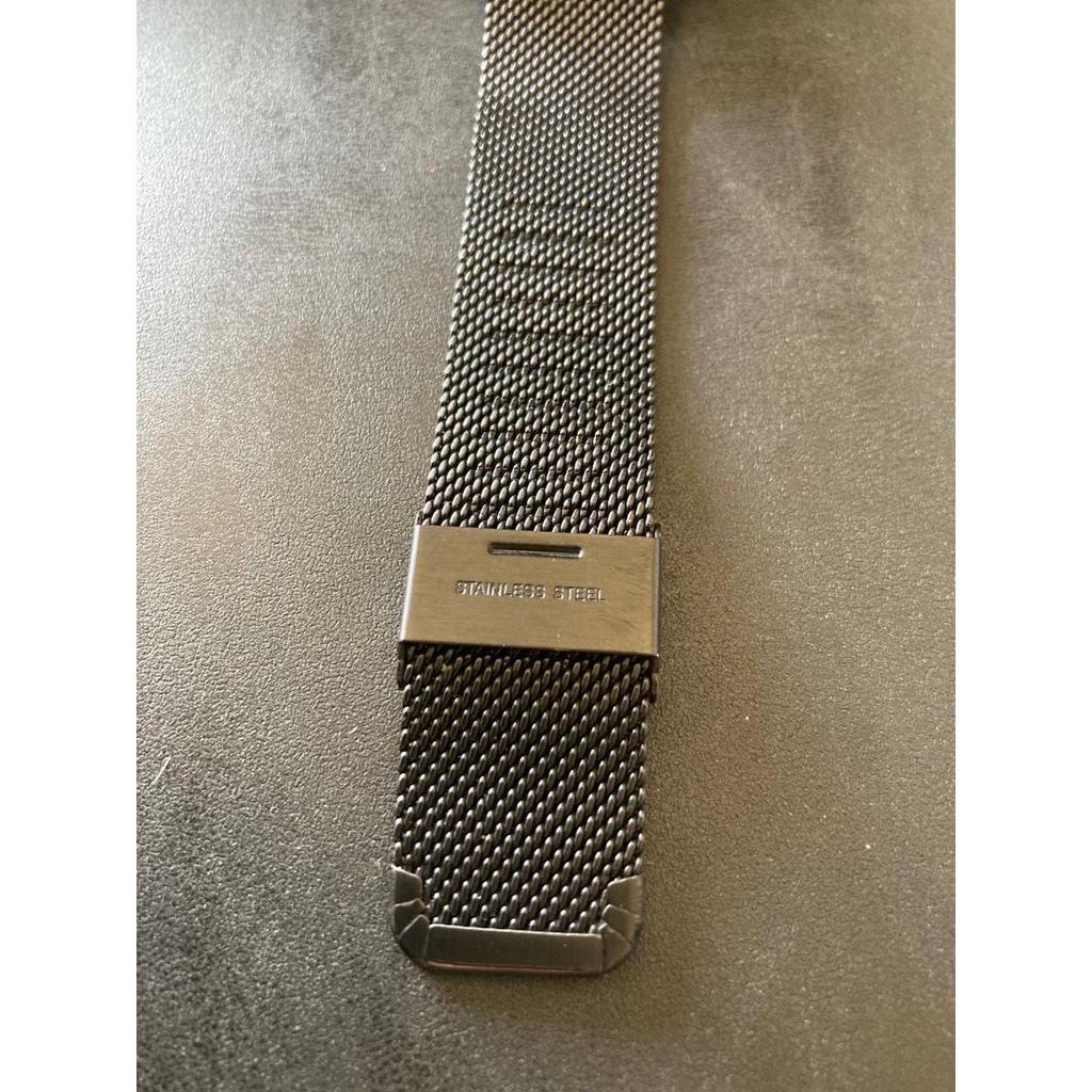 Used Adidas District_M1 Z043077-00 Watch
