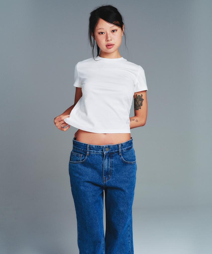 AMES-WORLDWIDE Classic Basic Tee White