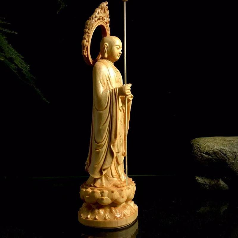 Naturlig Sypress Ksitigarbha Bodhisattva Statue - Buddhistisk Figur for Hjemmerom Kontor Feng Shui Dekorativt Ornament