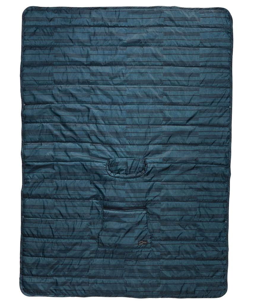 THERMAREST Honcho Poncho Insulated Outdoor Blanket Poncho with Hood Blue Print One Size