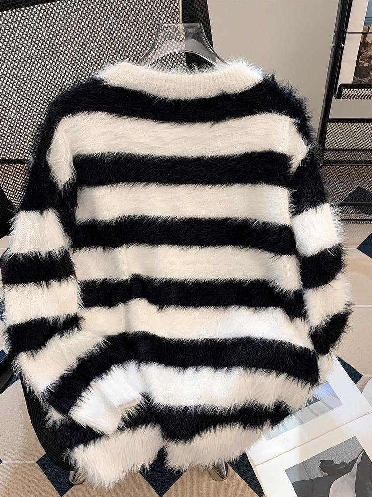 Men's Thick Striped Mink Velvet Sweater - Loose Fit Round Neck, Trendy Teen/Student Sports Knitwear for Autumn & Winter