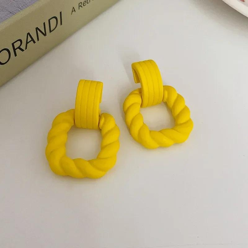 

8pcs Set Charm Yellow Flowers Stud Earrings for Women Classic Temperament Geometry Heart Dangle Earrings Jewelry Accessories