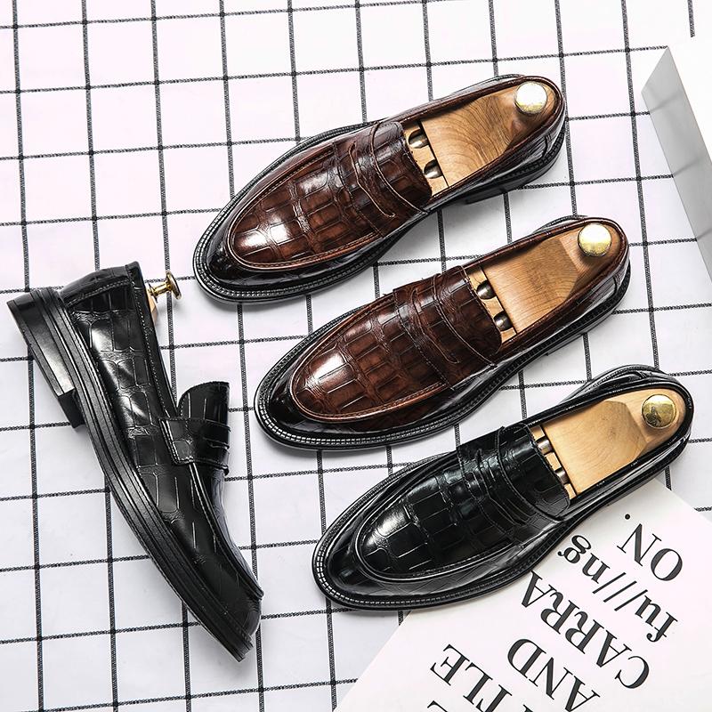 Fashion Business Dress Men Shoes Classic Formal Leather Shoes Men Slip-On Fashion Office Wedding Shoes Flats Pointed Toe Oxford Shoes