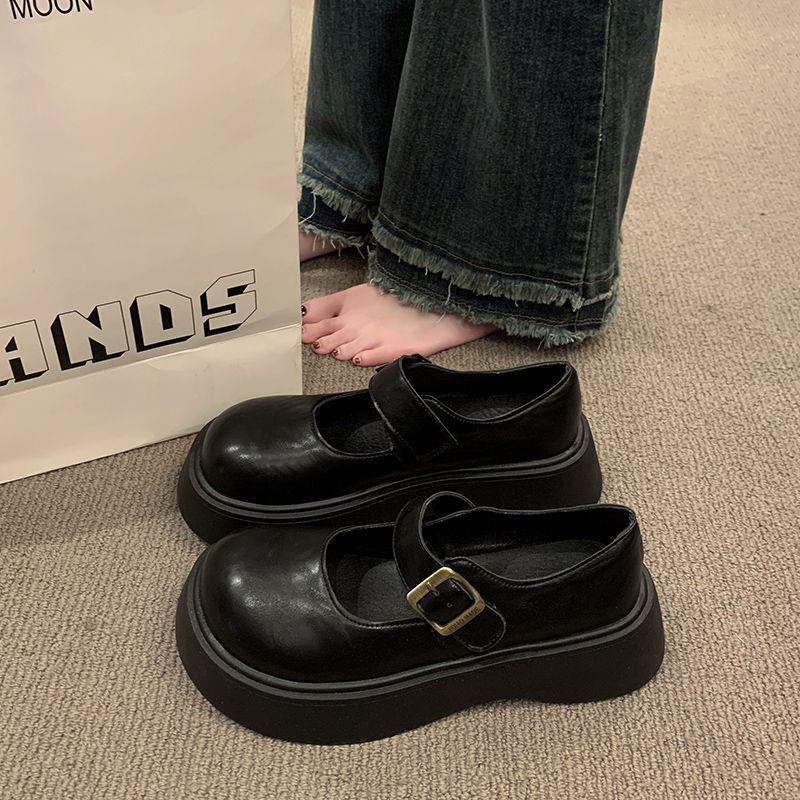 thick-soled black light-mouth small leather shoes for women's autumn new versatile Mary Zhenzi with skirt single shoes