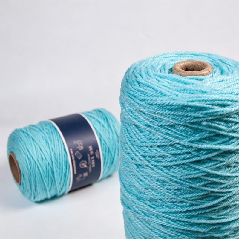 Long Time Use Tufting Yarn In Bright Color Great For Rugs And Decorative Textiles