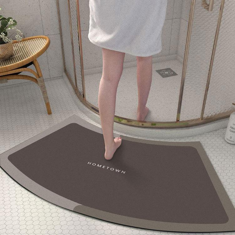 Diatom Mud Floor Mat Arc-shaped Dirt-resistant Anti-slip Mat Household Absorbent Bathroom Floor Mat Bathroom Door Simple Foot Mat
