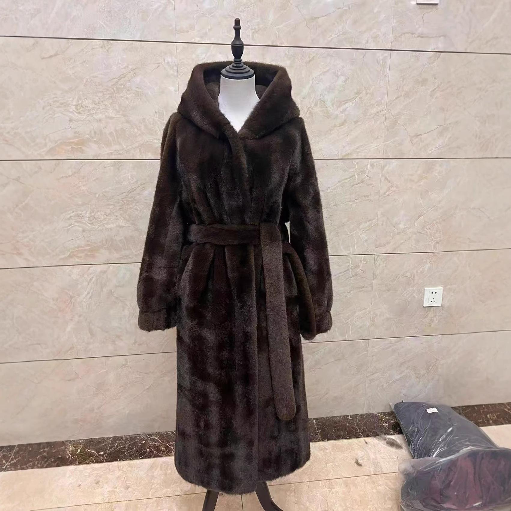 

Длинная шуба из искусственного меха для женщин на зиму 2025 one size fits all