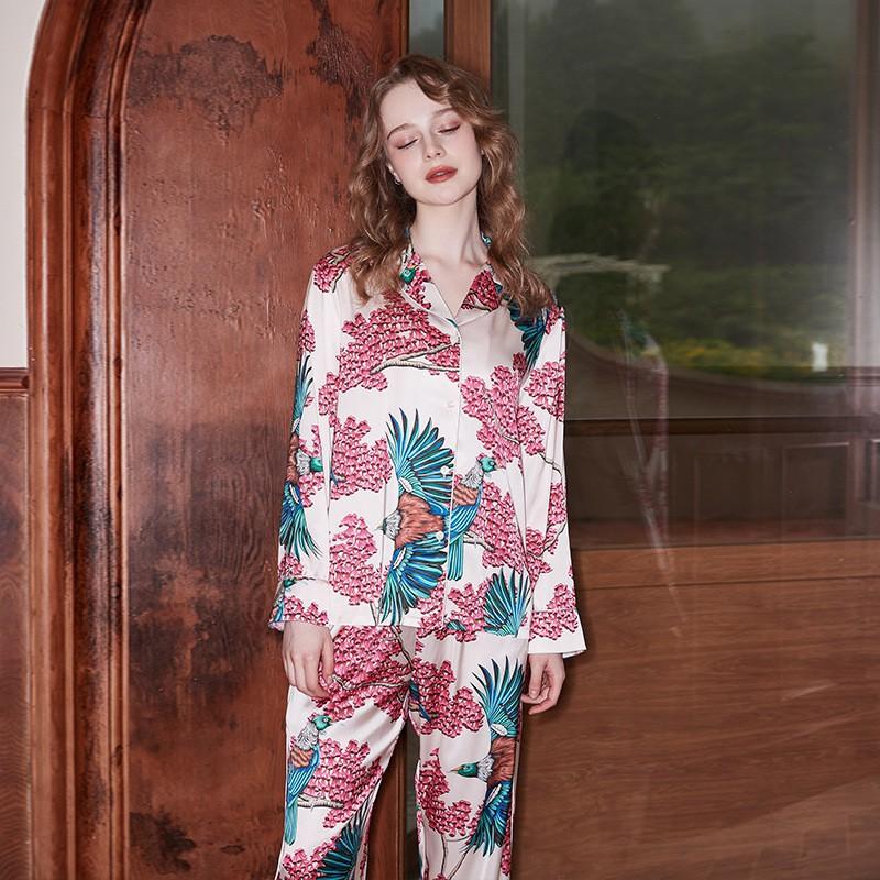 Womens Lightweight Silk-Like Pajama Set Long Sleeve Floral Print Sleepwear Comfortable Home Loungewear