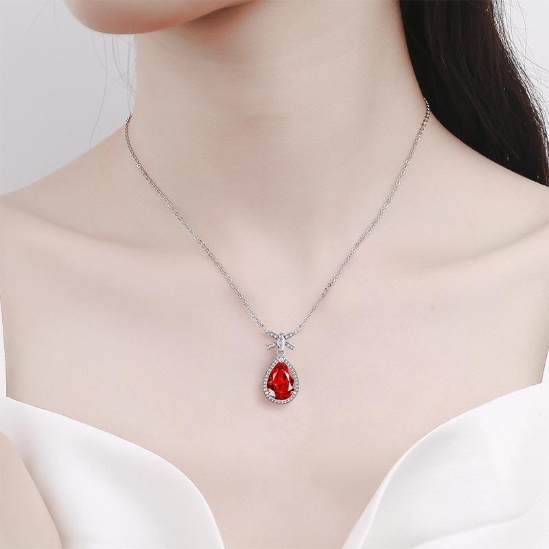 Bow Pendant Waterdrop Necklace High Carbon Diamond Zircon Ice Cut Necklace for Female Clavicle Chain Engagement Gift