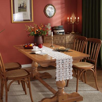 Ropa de mesa y sofá – Mantelería