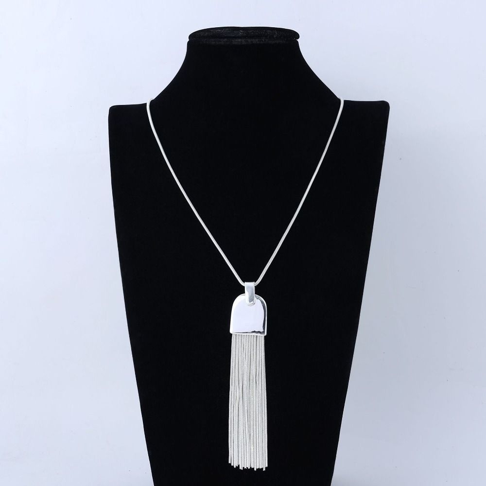 Einfache Quastenkette Beliebte Pulloverkette Modische Metallkette Frauen Mädchen