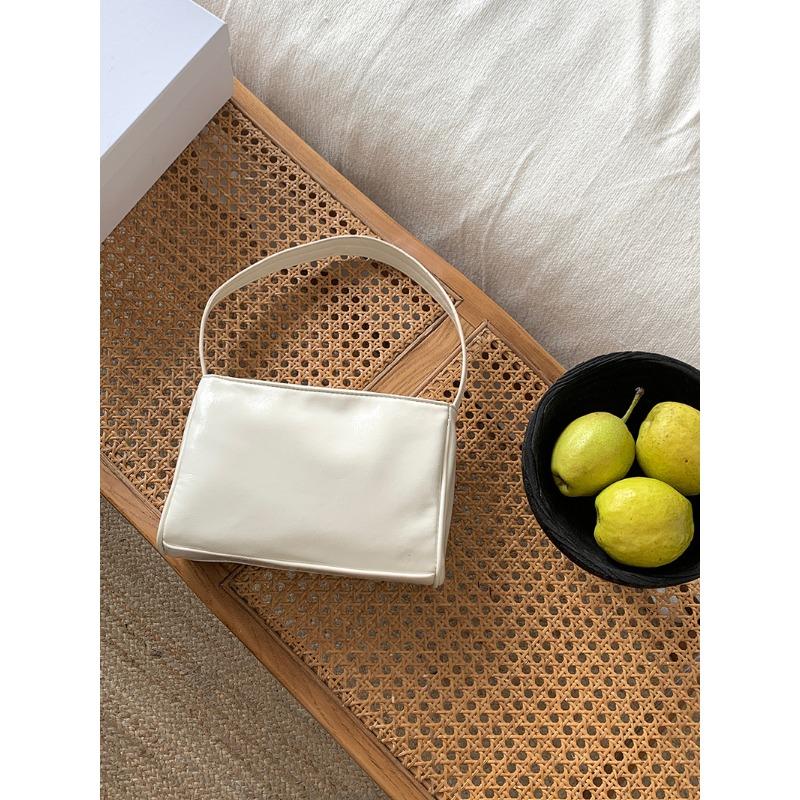 

Нишевый дизайн серебристая сумка подмышку модная повседневная универсальная из мягкой кожи модная портативная сумка на плечо белый