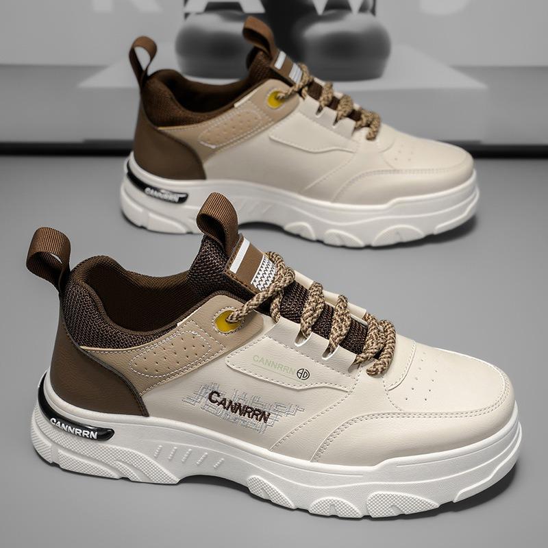 Herrenschuhe Herbst neue atmungsaktive kleine weiße Schuhe Herren Trend vielseitige Plateau-Sportschuhe lässige Board-Schuhe trendige Schuhe