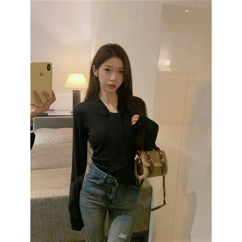 Autumn and Winter T-shirt Bottoming Shirt for Women Slim Fashionable and Versatile Short Top