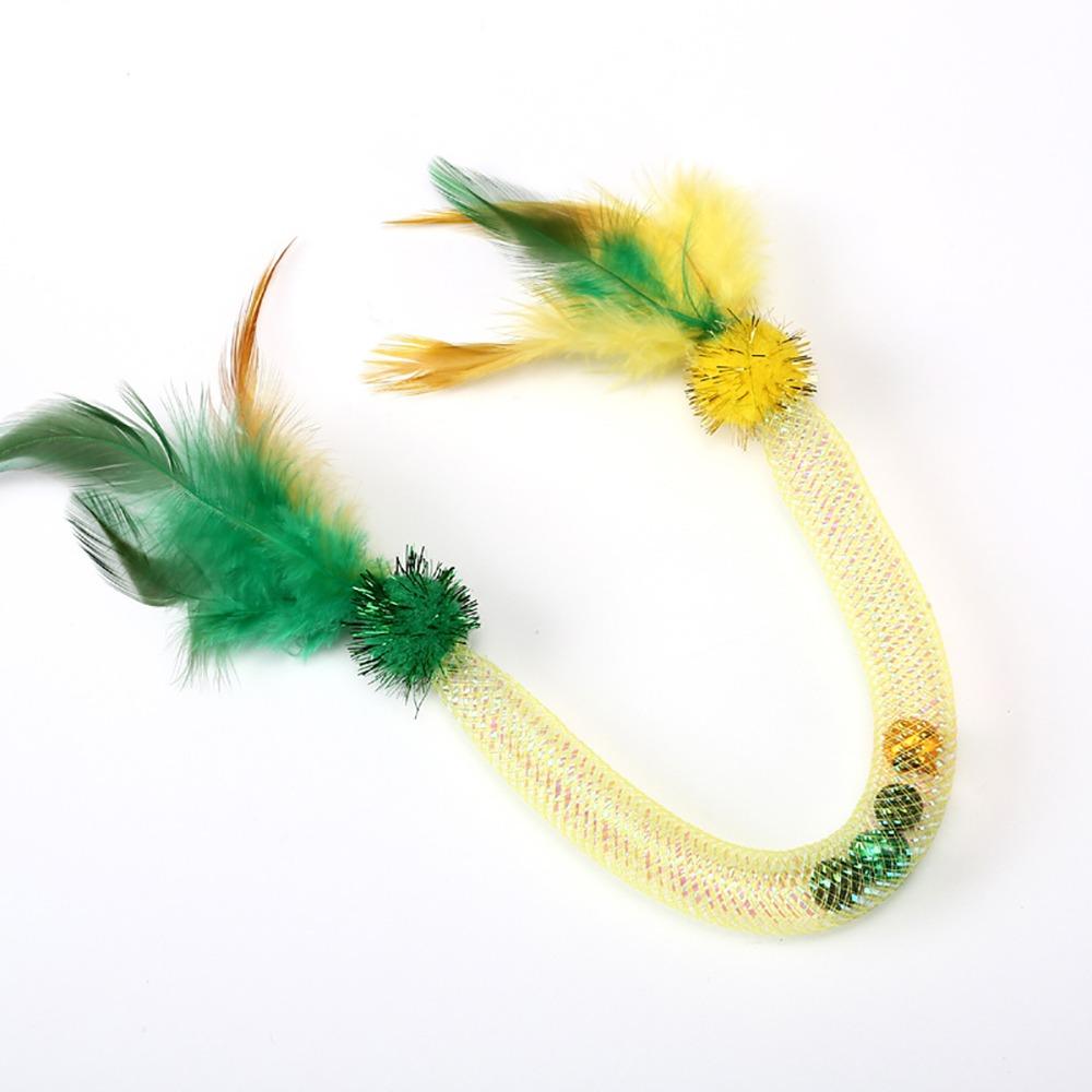 Jouet Interactif pour Chat avec Plumes et Clochettes, Infusé à l'Herbe à Chat, Résistant aux Morsures, Jouet Corde Élastique pour Chat, Soulage l'Ennui