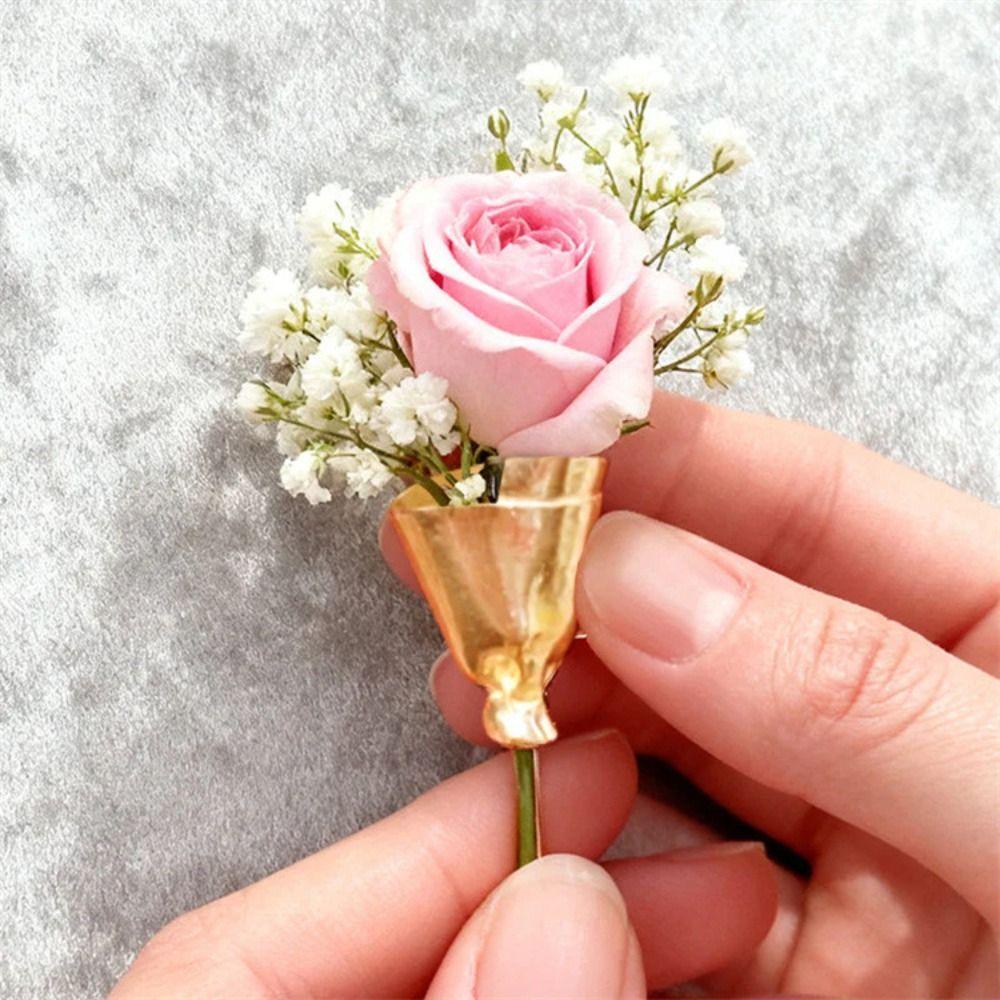Silver Flower Brooch Vintage Gold Brooch Temperament Metal Clothes Pin Gift