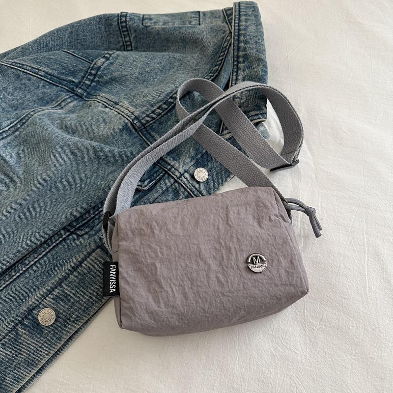 Today's Popular Fashion Casual Bag Summer New Versatile Solid Color Simple Shoulder Messenger Bag