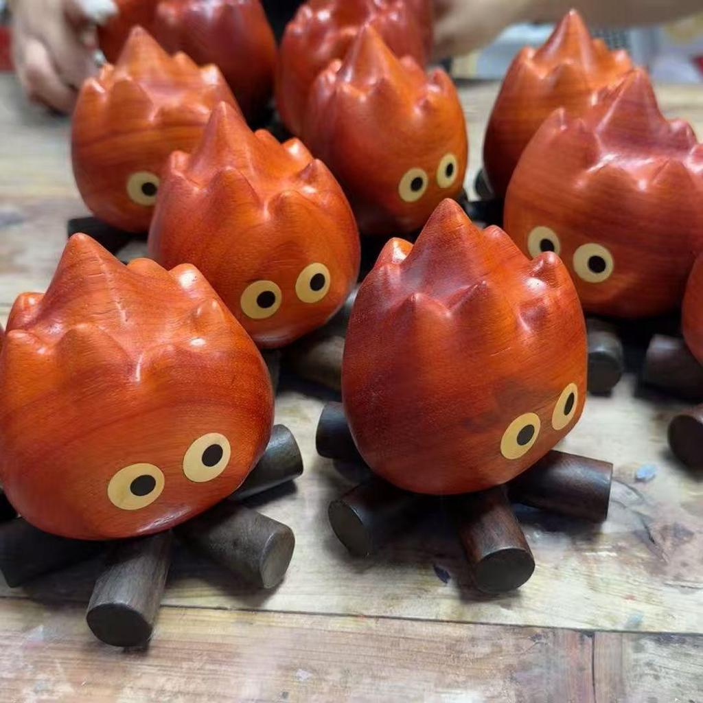 Bombero Xifa Tallado en Madera Llama: Pegatina Magnética de Dibujos Animados Decoración de Escritorio