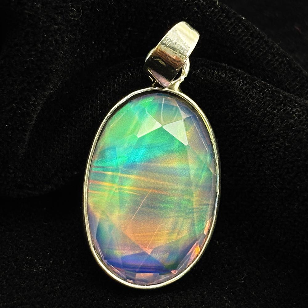 Natural Opal Pendant 23 ct Oval 925 Sterling Silver Gems October Birthstone for Gem Collections
