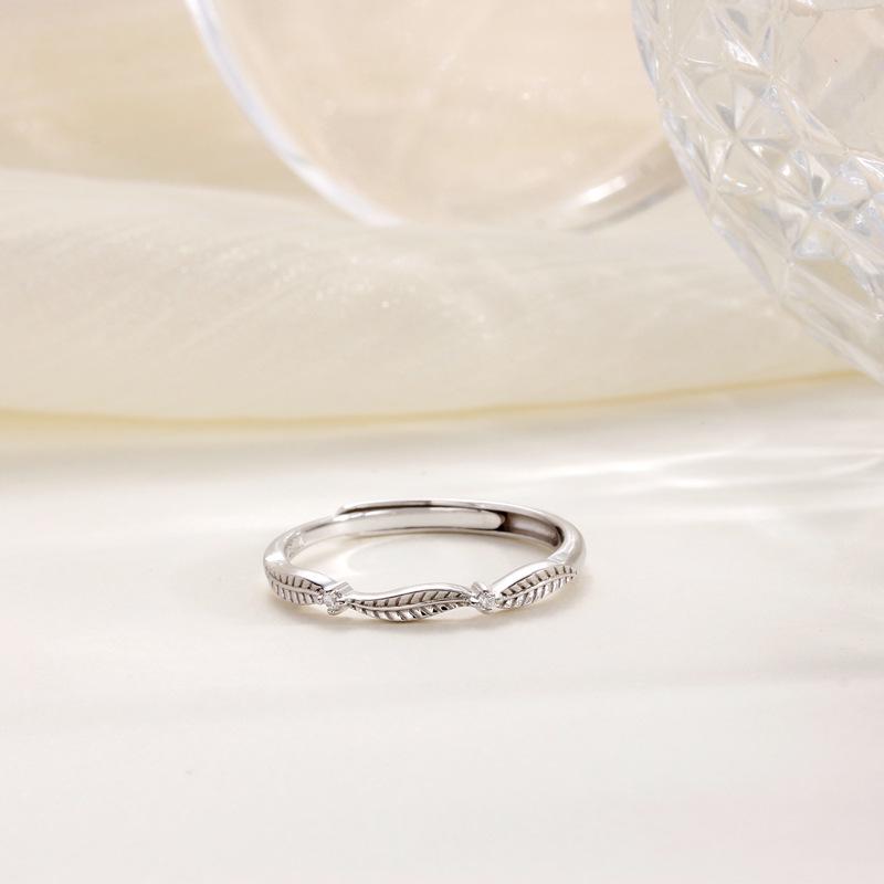S925 Sterling Silver Feather Love Ring: Elegant, High-End Open Design for Women Adjustable Open