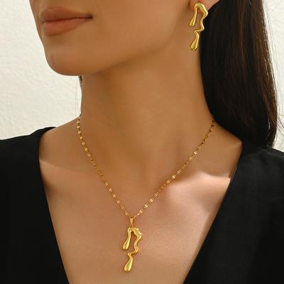 Irregular Women's Earrings Versatile Premium Bending Metal Wind Pendant Necklace Versatile Premium