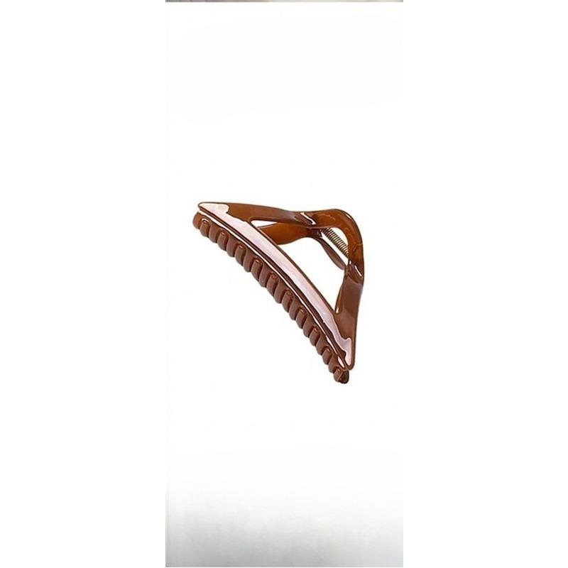 

Love Heart Hair Clip High-Style Back-Of-The-Head Braided Shark Clip Hairpin Headpiece A287