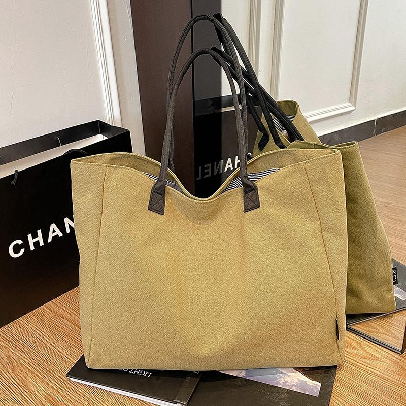 Large capacity canvas bag, women's bag, new versatile shoulder bag, literary college student commuting portable tote bag