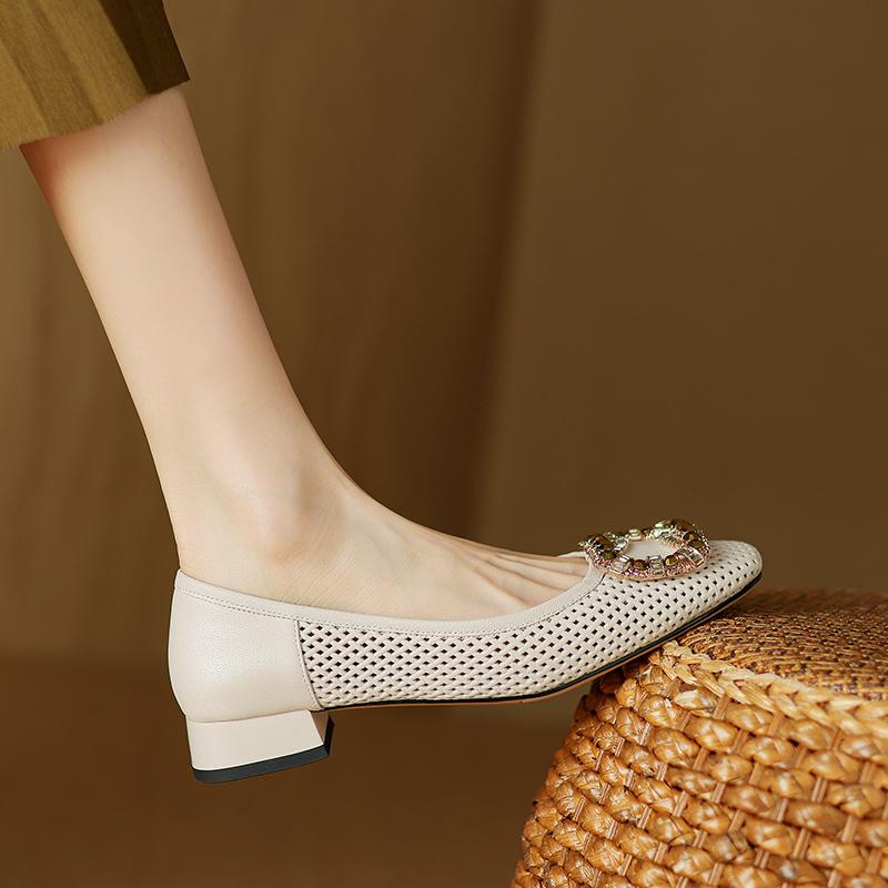 Fashion New Women  Sweet Square Toe Mary Jane Shoes Female Apricot Lace Pearl Square Buckle Pumps Lady Sexy Wedding Shoes