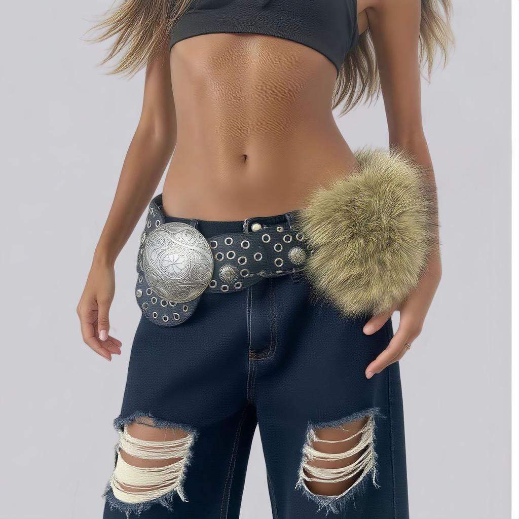 The Amber-themed Plush Hollowed-out Riveted Patchwork Belt for Autumn and Winter Exudes A Sense of Design and Technology