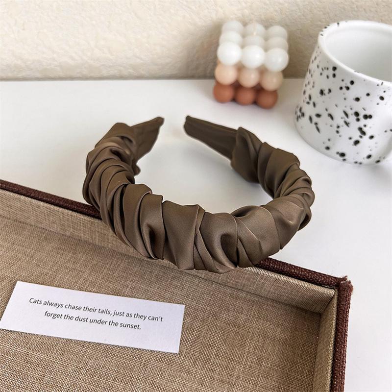 Fashion Women's Ruffled Satin Headband Elastic Hair Accessories for All Seasons Ins Female Casual Shopping Hairband