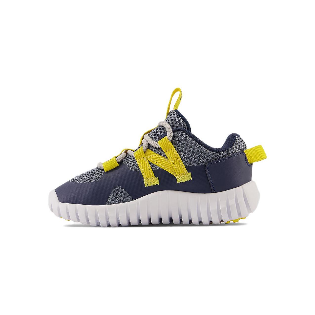 

New Balance NB PLAYGRUV V2 Low top Running Shoes Gray Yellow Infant And Toddler ITPGRVAB Wide (W) 26
