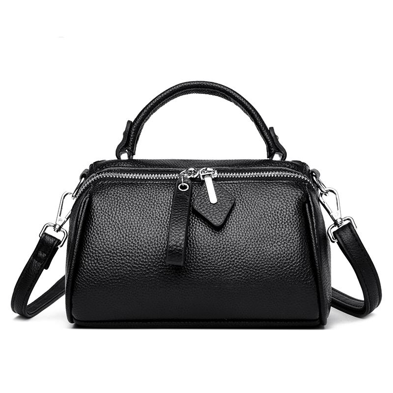 2026 New Leather Handbag Female Head Layer Cowhide Female Bag Single Shoulder Crossbody Bag Large Capacity Pillow Bag