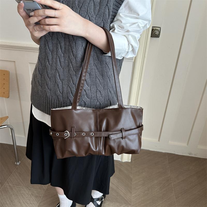 Single-shoulder Underarm Women's Shoulder Bag for Commuting with High-quality Texture