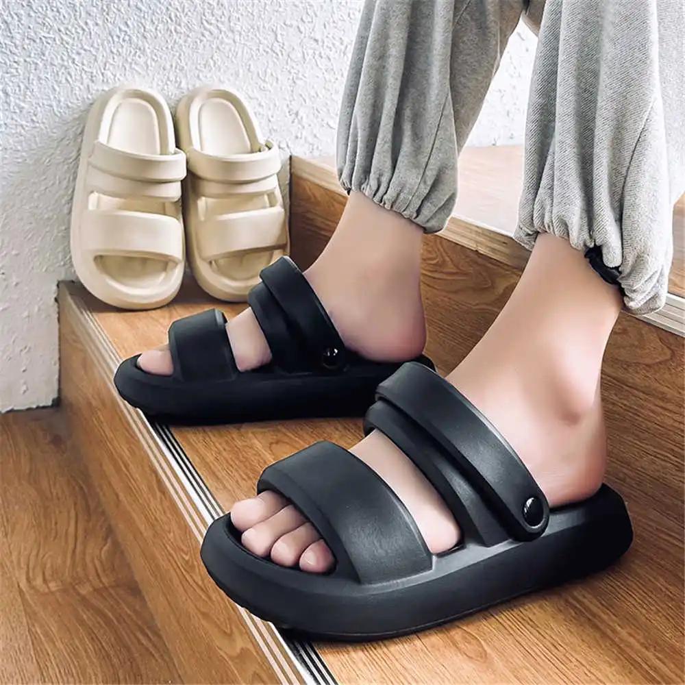 Spring-autumn Extra Large Sizes Sneakers Men Sandals Men Shoes Men's Slippers Home Sport Luxus Tenes Mascolino