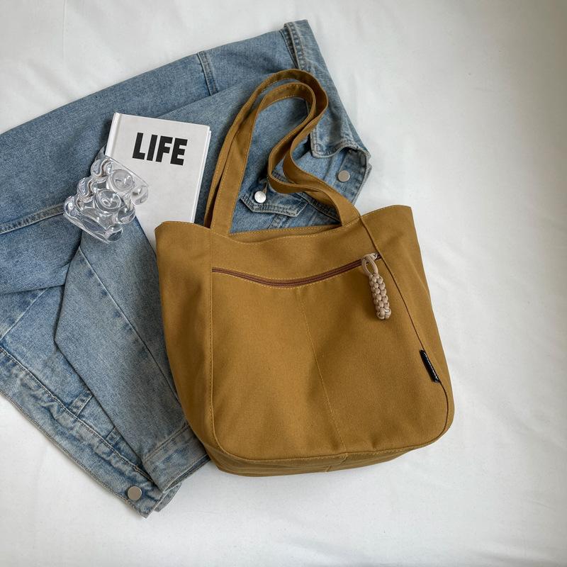 

Однотонная сумка для отдыха большой вместимости 2025 новая сумка для макияжа для выхода в свет на плечо подмышку сумка-тоут