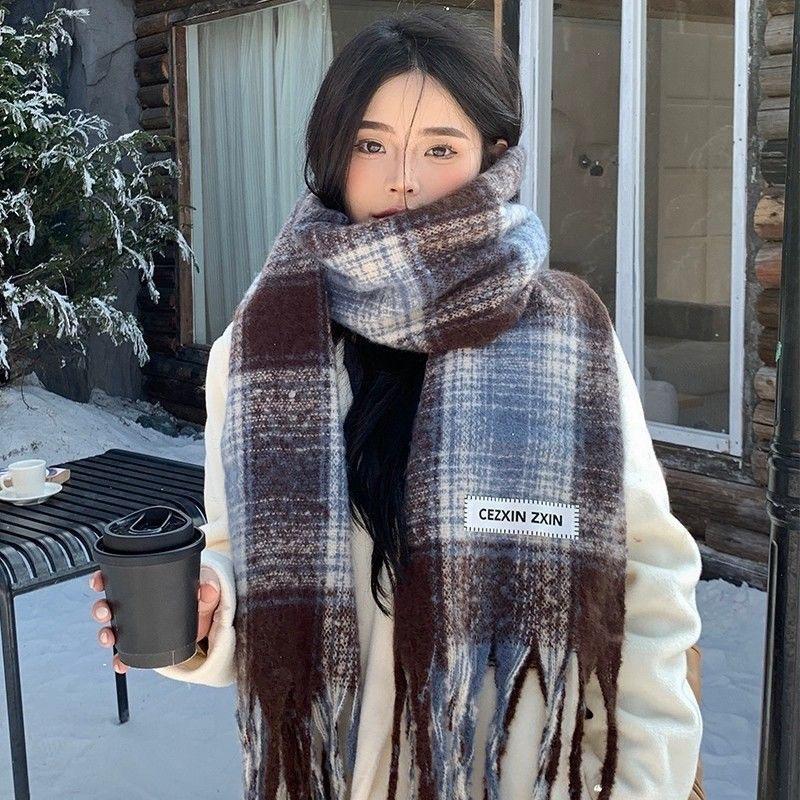 Korean atmosphere Mohair plaid plush scarf women's 1116 autumn and winter warm atmosphere couple scarf