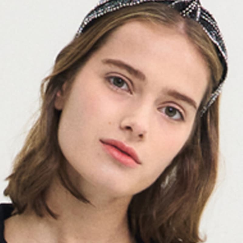 SORRY TOO MUCH LOVE Ribbon Bandana Gem Hairband_Silver