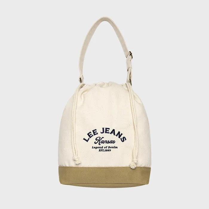 Cotton bucket shoulder bag in ivory
