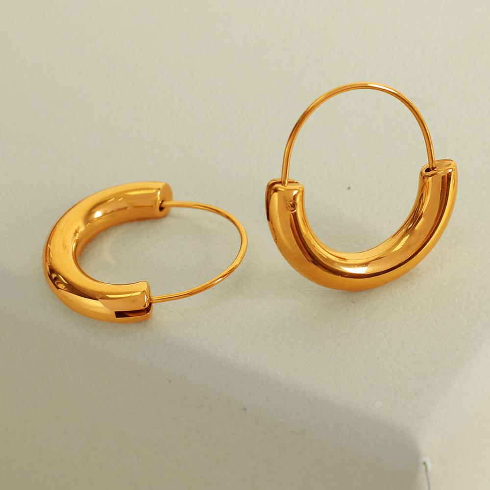 Yori Stainless Steel Geometric U-Shape Hoop Earrings 18K Gold PVD Plated Popular Daily Classy Waterproof Jewelry Accessory