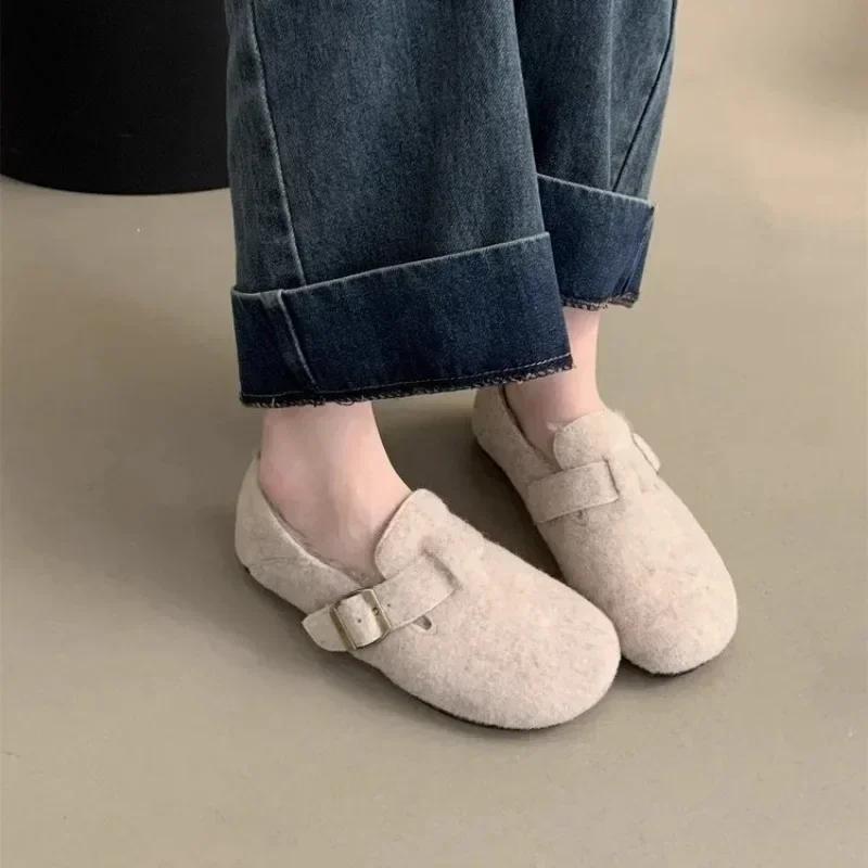 Fashion Street Style Women Warm Cotton Fur Shoes Fashion Shallow Slip On Shoes Comfort Outdoor Lazy Flats Shoes