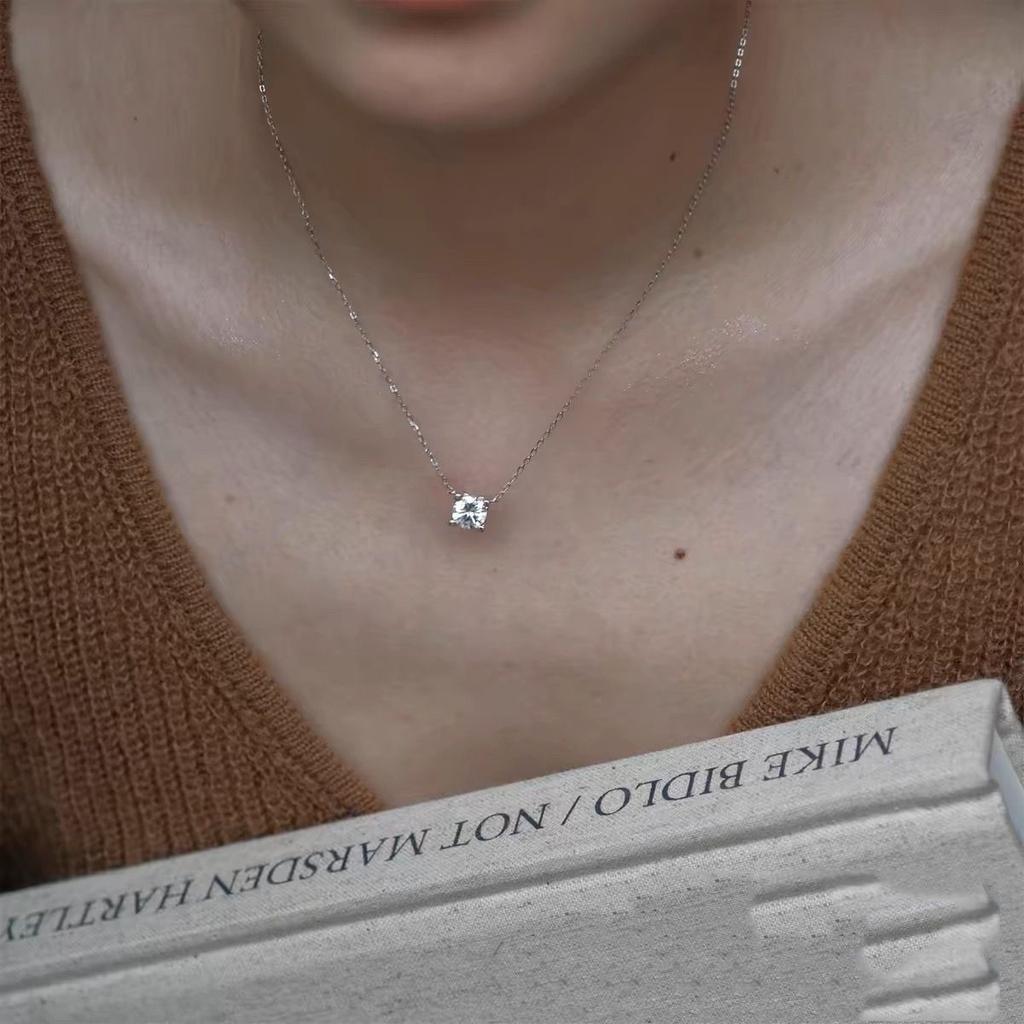 Simple Temperament Golden Beanie Necklace Female