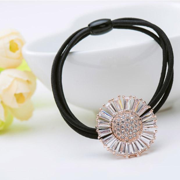 LUOTEEMI Yiwu Wholesale Jewelry Woman High Elastic Fashion Lovely Sunflower CZ Braid Headband