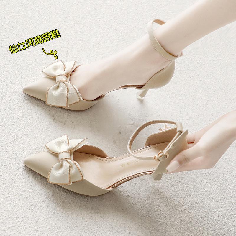 White high heels one-word buckle stiletto niche girl with skirt bridesmaid wedding shoes new single shoes in summer 2023
