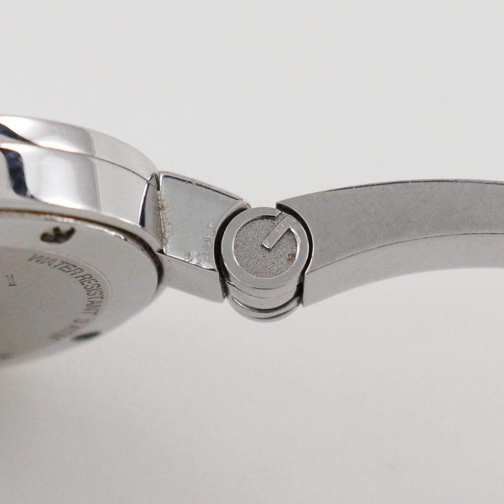 Gucci G circle Hodinky 105 logo bílý ciferník Nerezová ocel Křemenné Analogový displej Dámské Použité