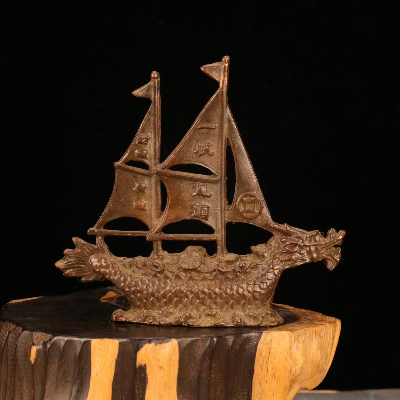 

Chinese Fengshui Brass Carving A Dragon Head Dragon Boat Ship Plain Sailing Everything Is Going Smoothly Ship Statue