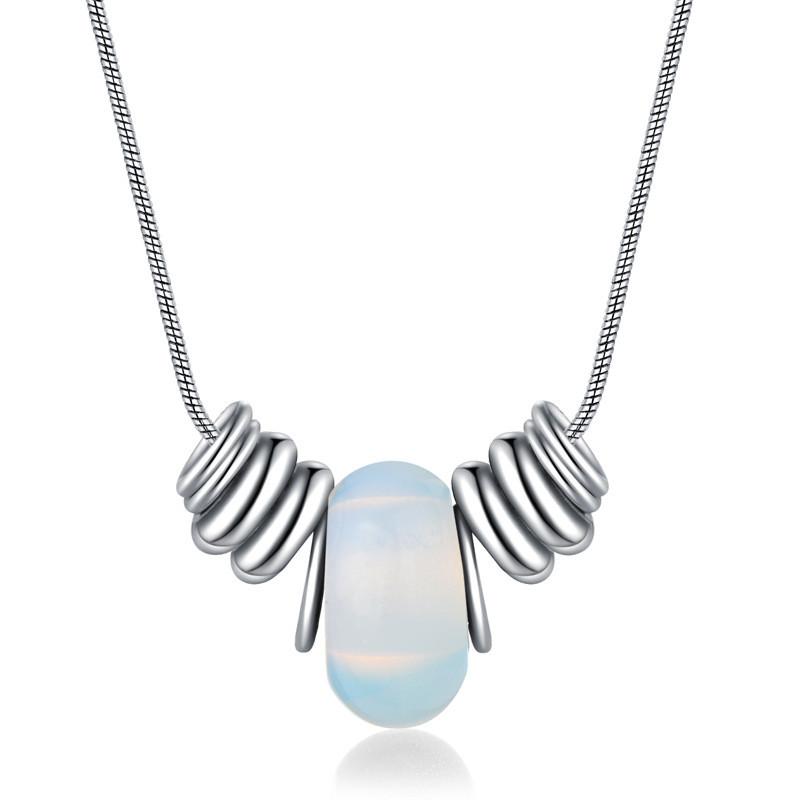 Natural Elegant Crystal Necklace For Women With Geometric Design And Titanium Steel Charm