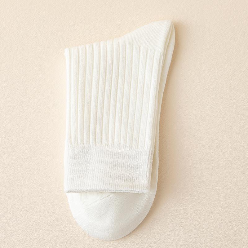 3 Pairs Men Crew Socks Black and White Middle Tube Streetwear Soft Breathable Cotton Casual Socks